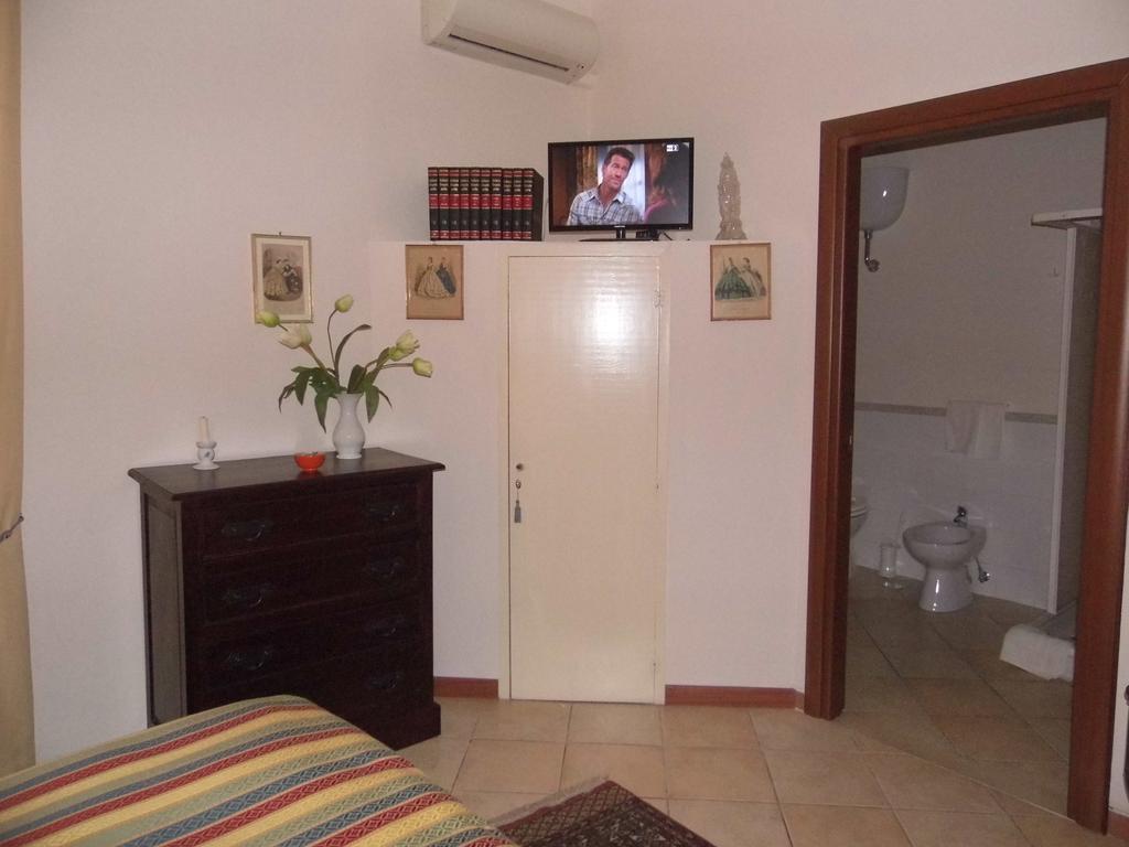La Residenza Dei Nobili Bed & Breakfast Catanzaro Phòng bức ảnh