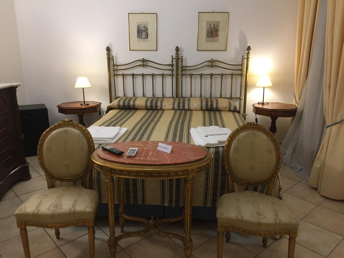 La Residenza Dei Nobili Bed & Breakfast Catanzaro Ngoại thất bức ảnh