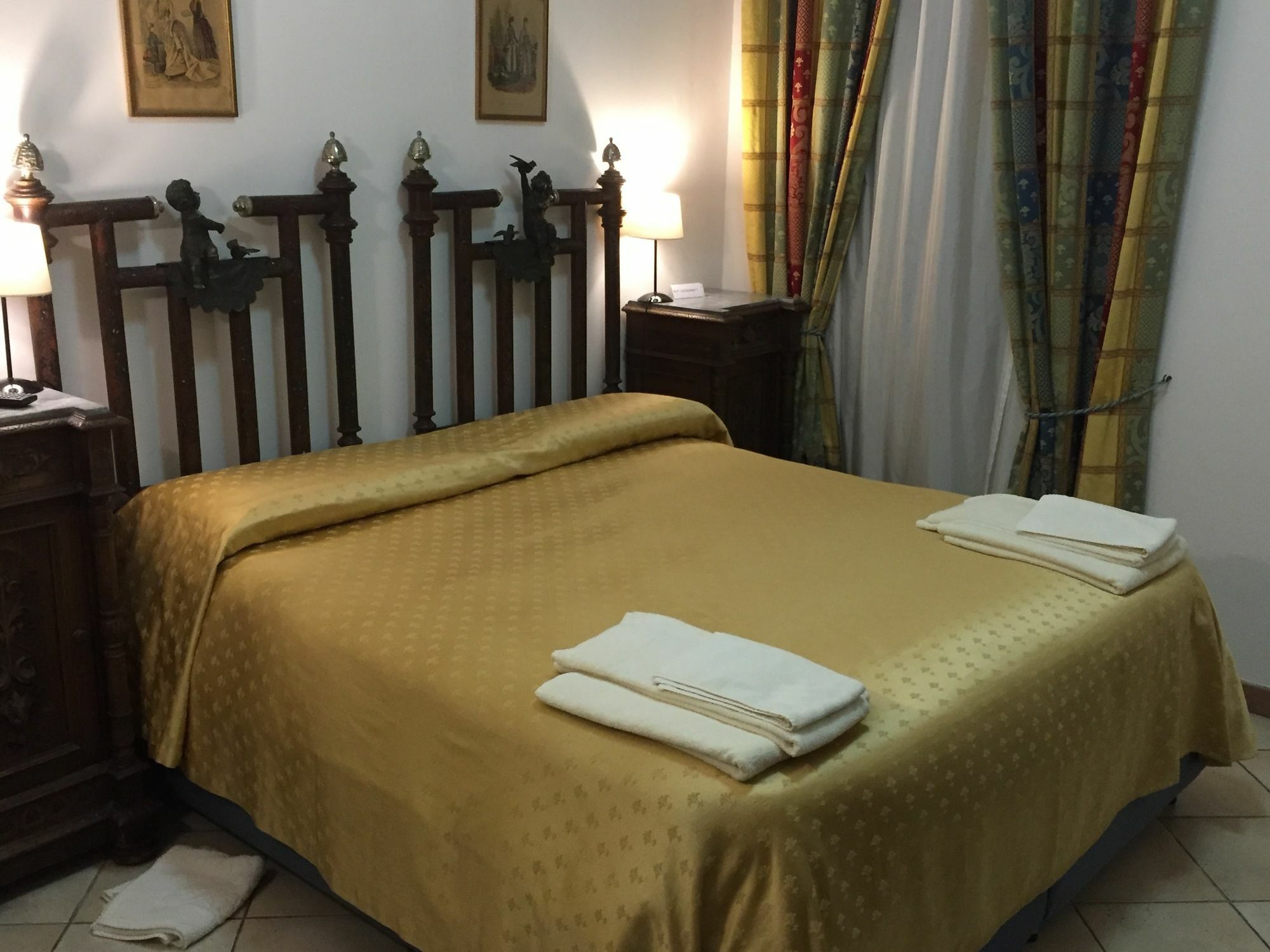 La Residenza Dei Nobili Bed & Breakfast Catanzaro Ngoại thất bức ảnh